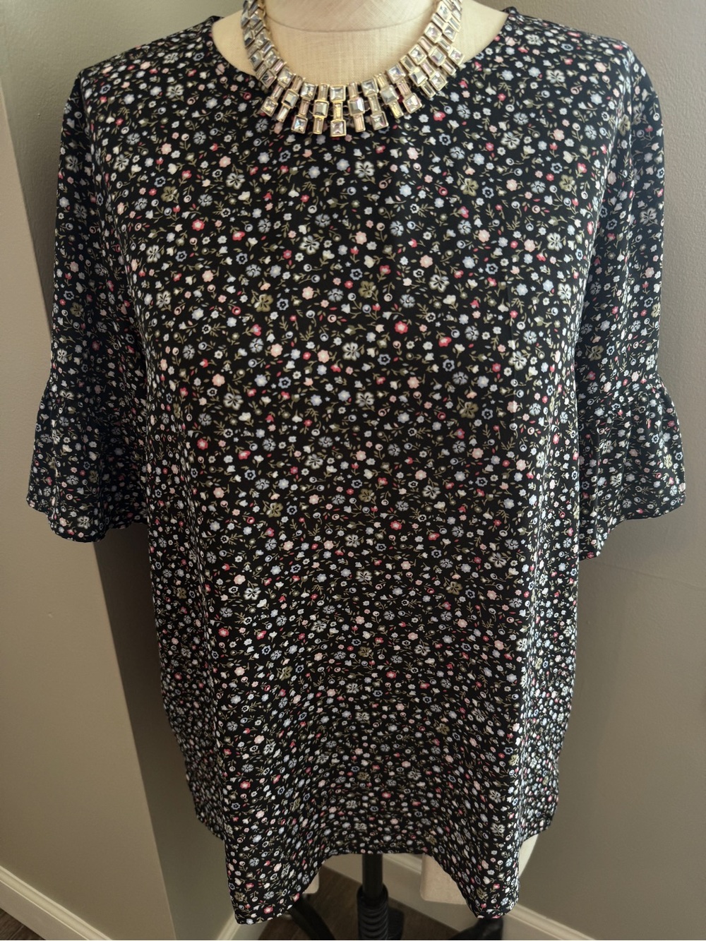 LOFT Black Floral Ruffle Sleeve Blouse